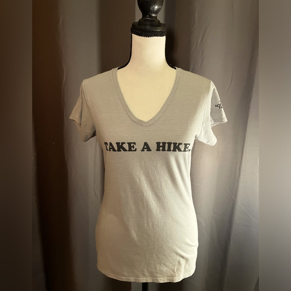 V-neck graphic T